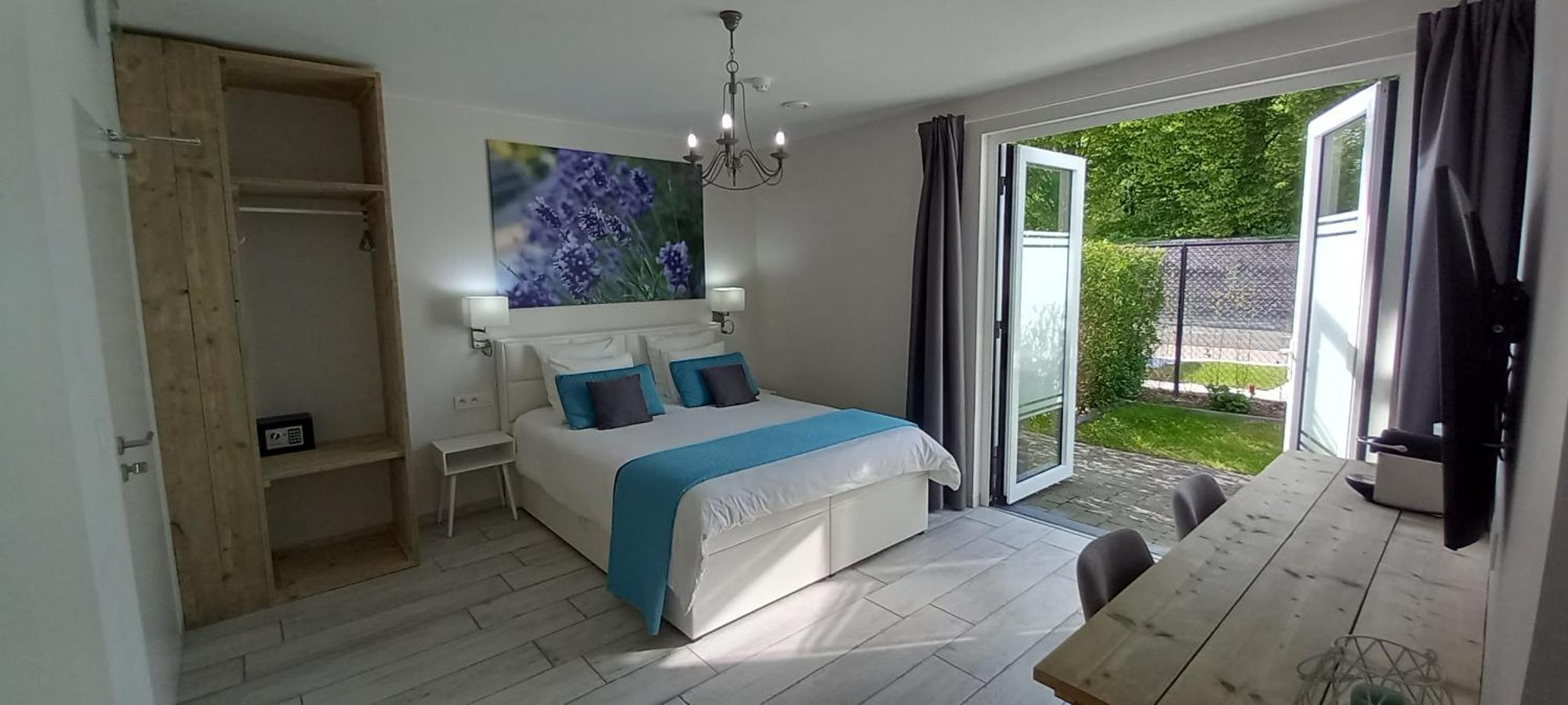 Villa Blue Garden B&B Vlaamse Ardennen Nabij Pairi Daiza Geraardsbergen Luaran gambar